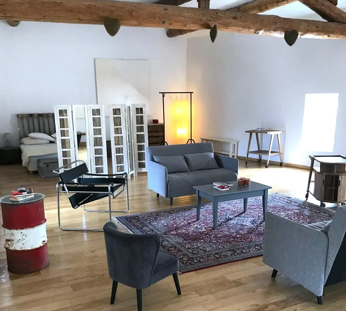 Gite Dans Un Mas Provencal Avec Jacuzzi Oppede Holiday home