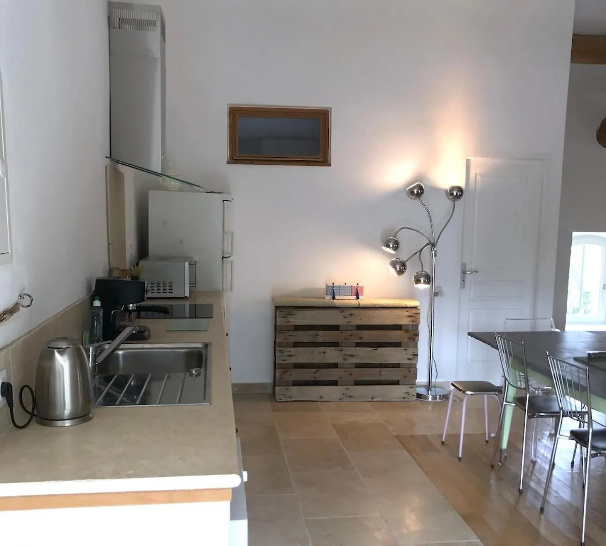Gite Dans Un Mas Provencal Avec Jacuzzi Oppede