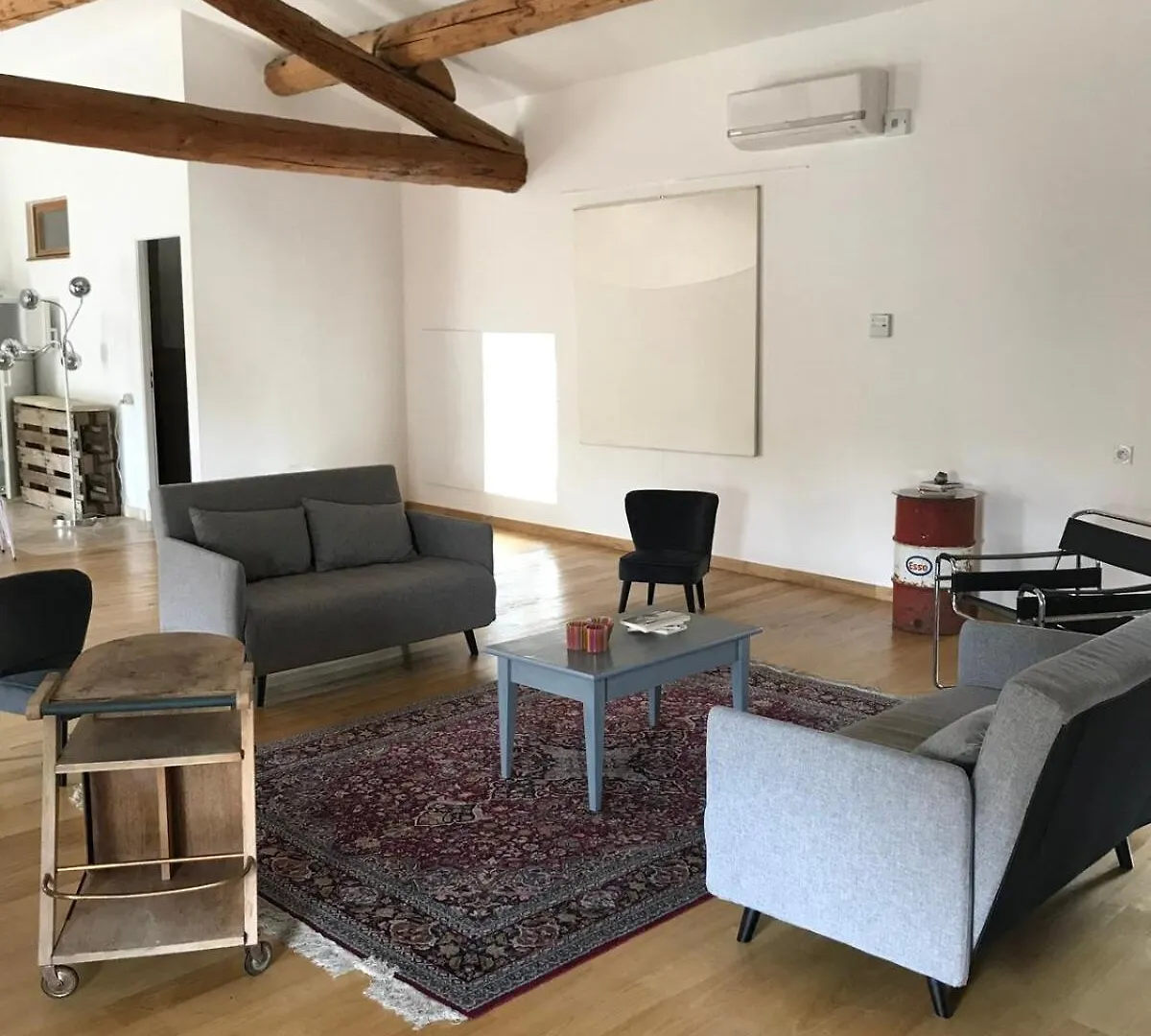 Holiday home Gite Dans Un Mas Provencal Avec Jacuzzi Oppede